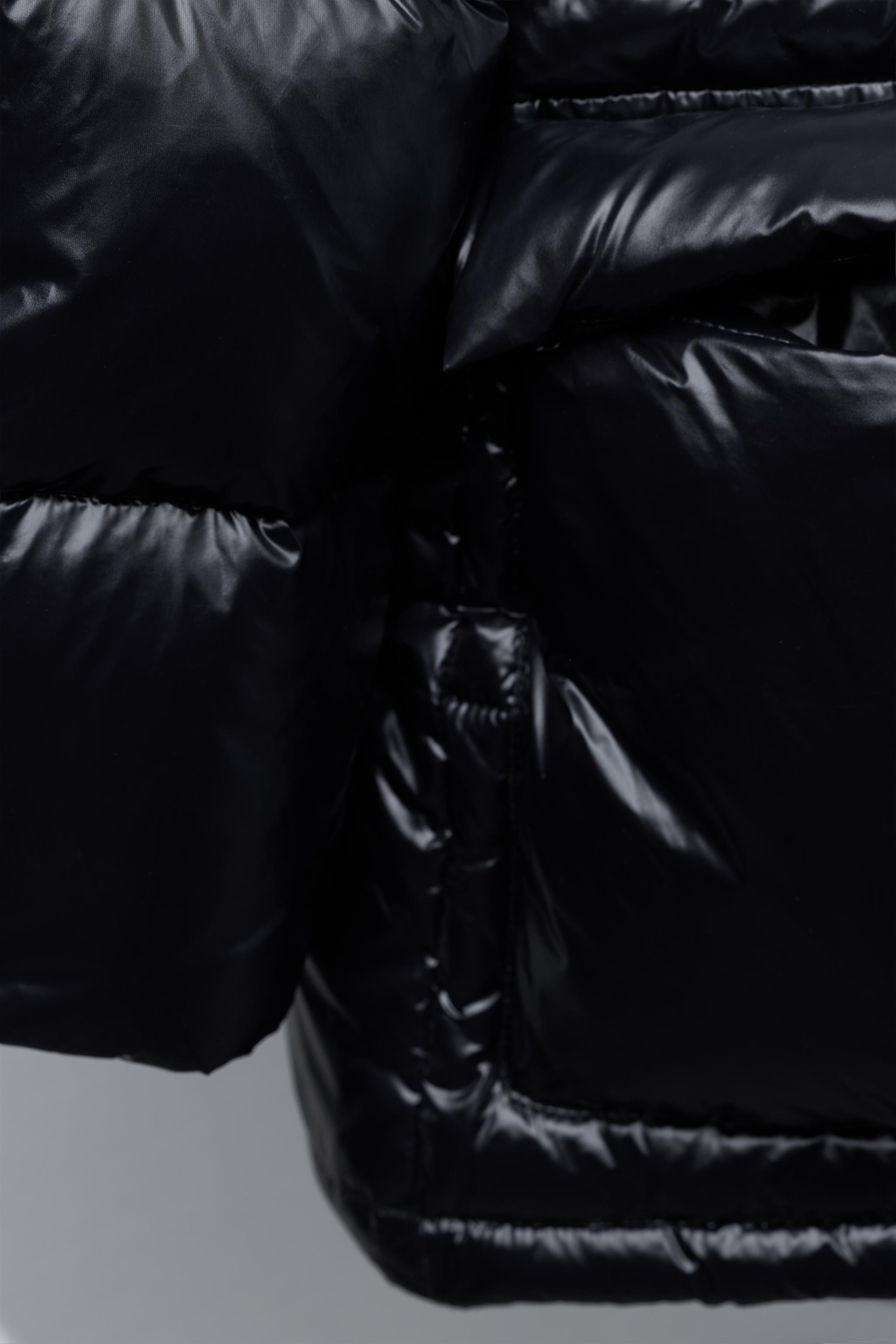 WATER REPELLENT FEATHER AND DOWN JACKET